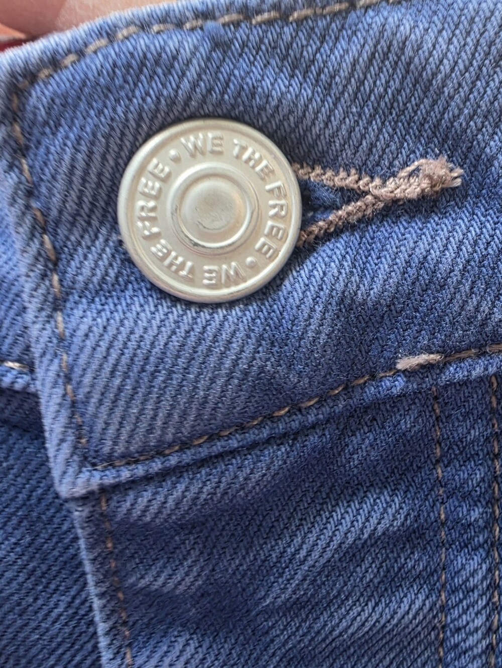 NWOT We The Free Good Luck Mid Rise Barrel Jeans in Blue Jay - Picture 8 of 13